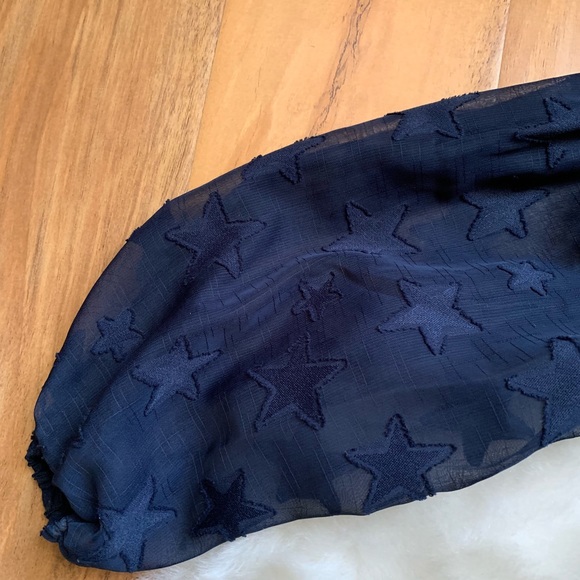 Romeo + Juliet Couture Blue Star Blouse Sz Small - Picture 3 of 7
